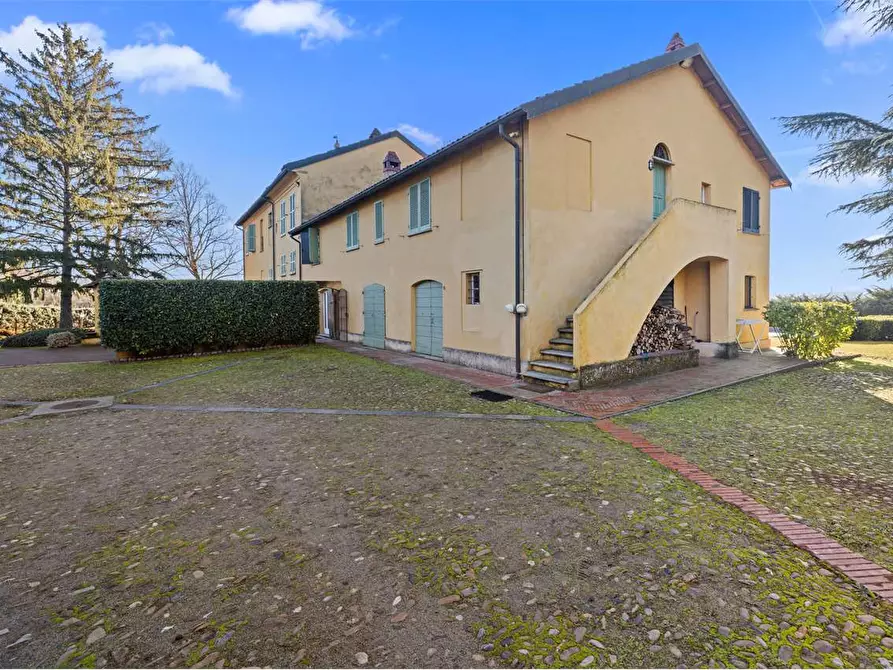 Immagine 8 di Villa in vendita  in STRADA CERCA 120 a Alessandria