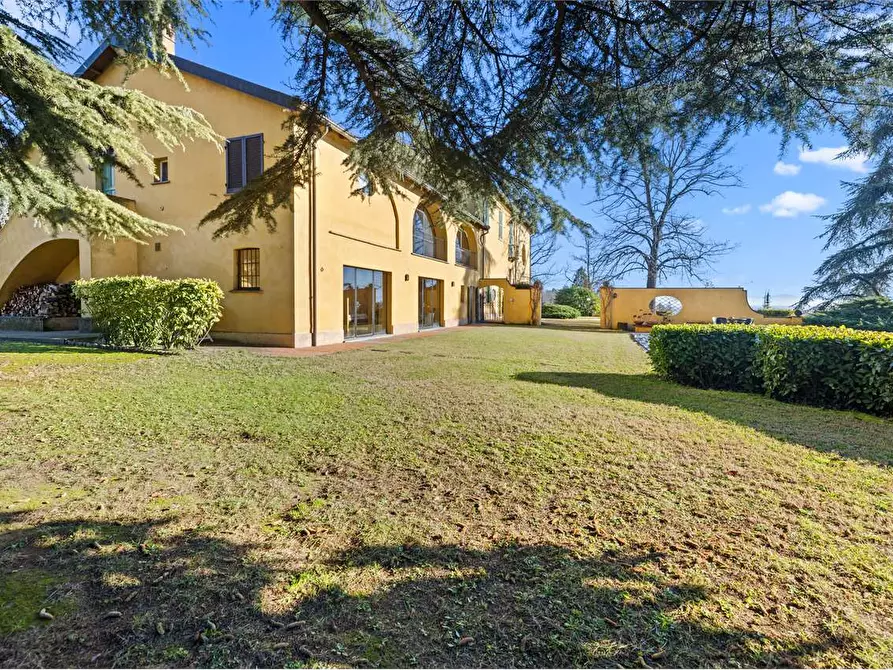 Immagine 5 di Villa in vendita  in STRADA CERCA 120 a Alessandria