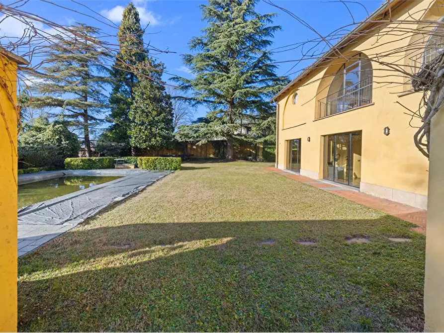 Immagine 13 di Villa in vendita  in STRADA CERCA 120 a Alessandria