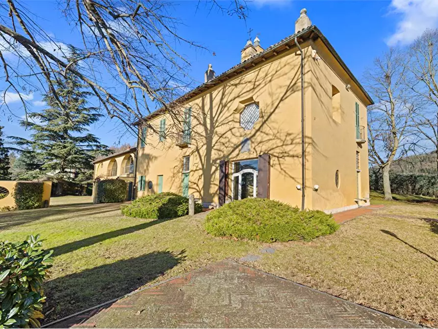 Immagine 3 di Villa in vendita  in STRADA CERCA 120 a Alessandria