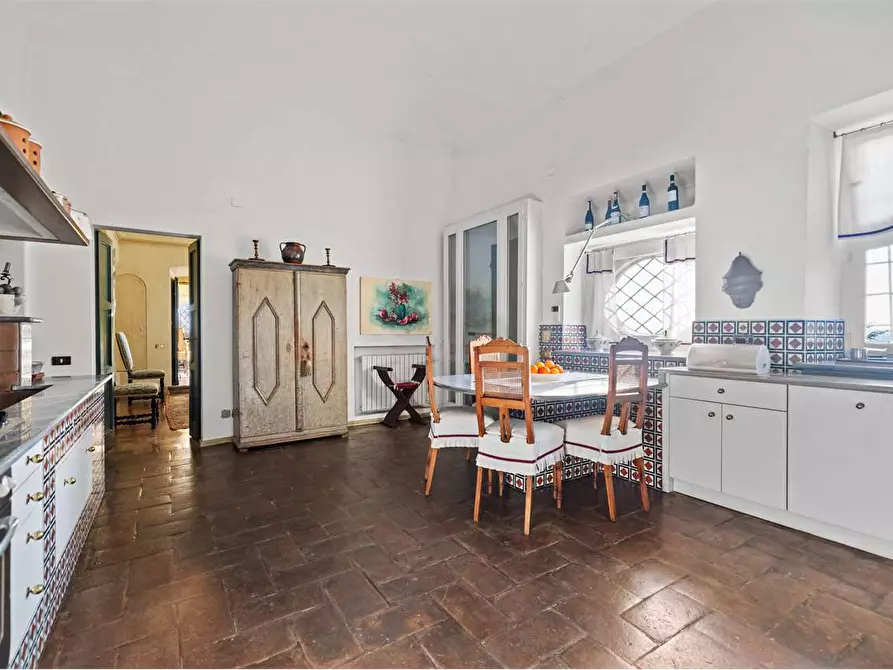 Immagine 27 di Villa in vendita  in STRADA CERCA 120 a Alessandria