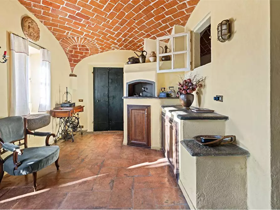 Immagine 28 di Villa in vendita  in STRADA CERCA 120 a Alessandria