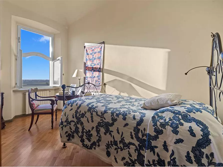 Immagine 36 di Villa in vendita  in STRADA CERCA 120 a Alessandria