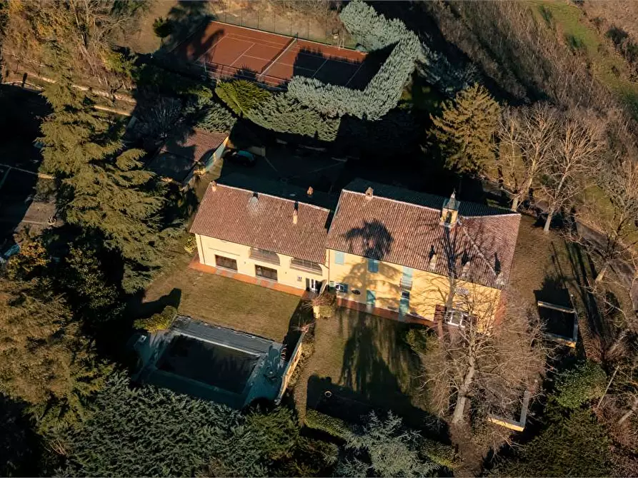 Immagine 2 di Villa in vendita  in STRADA CERCA 120 a Alessandria