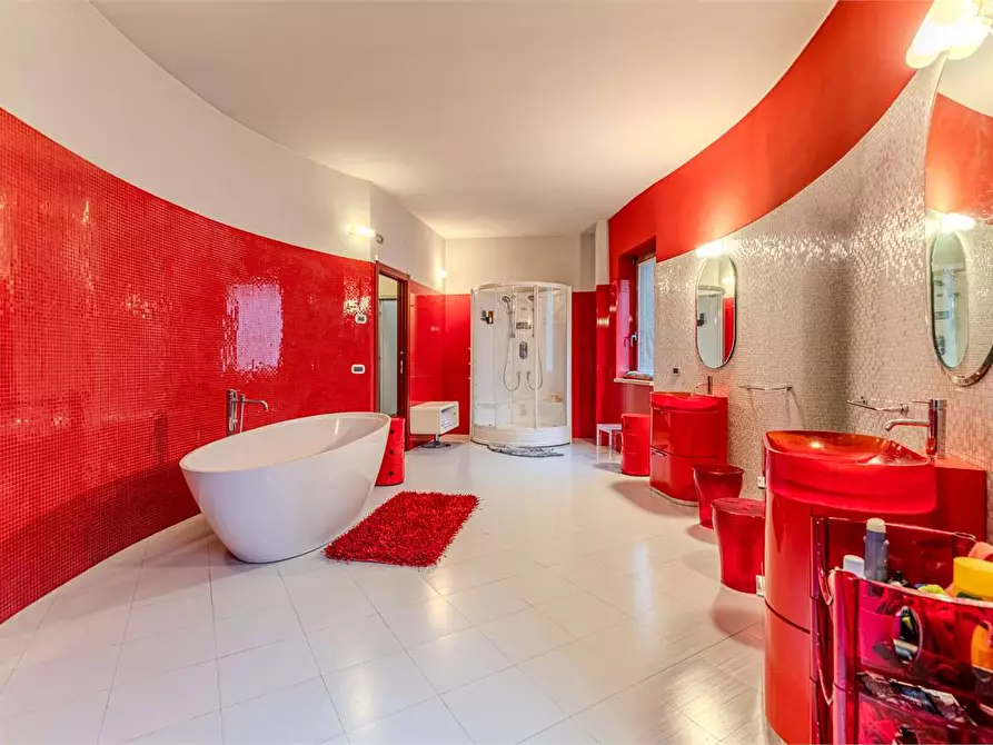 Immagine 28 di Villa in vendita  in Via Don Canestri 50 a Alessandria