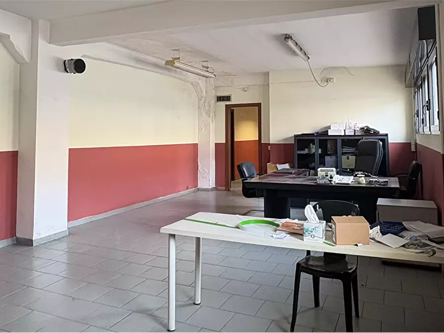 Immagine 2 di Ufficio in affitto  in Via Pietrino Belli 31 a Torino