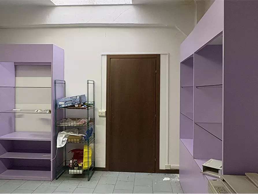 Immagine 11 di Ufficio in affitto  in Via Pietrino Belli 31 a Torino