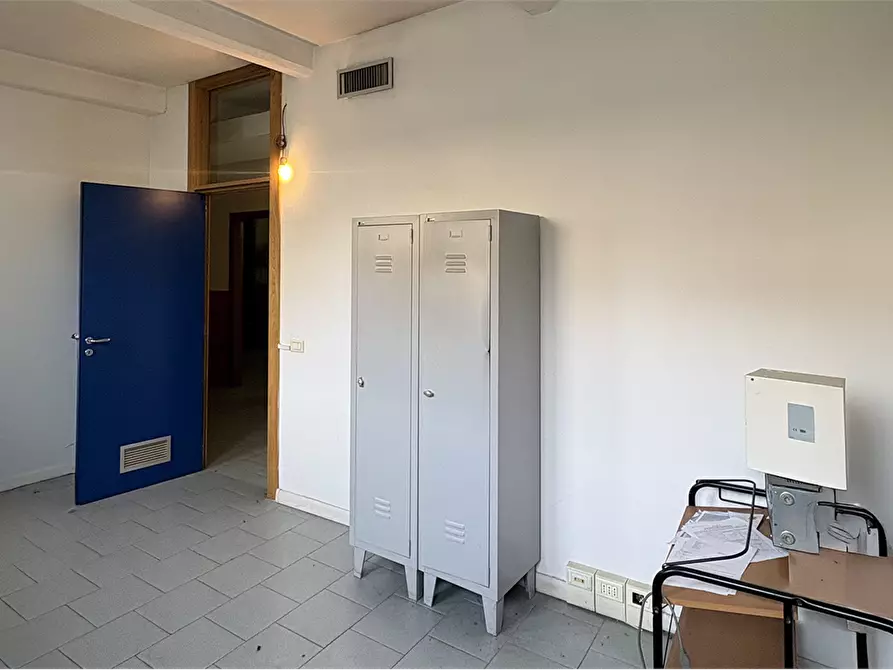 Immagine 14 di Ufficio in affitto  in Via Pietrino Belli 31 a Torino