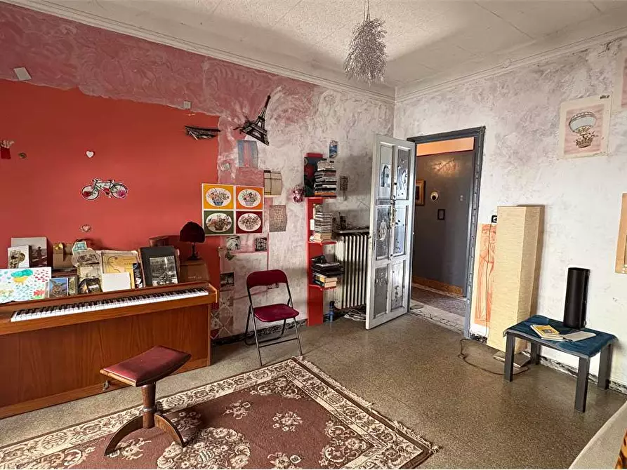 Immagine 15 di Quadrilocale in vendita  in Viale Massobrio 15 a Alessandria