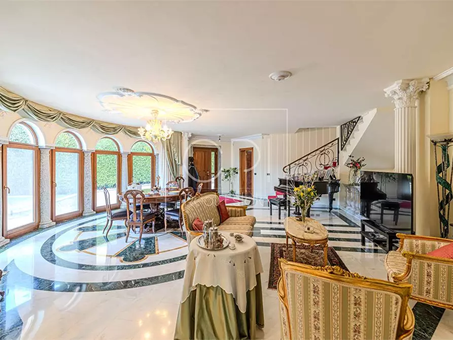 Immagine 16 di Villa in vendita  in Via Intra Premeno 60 a Verbania