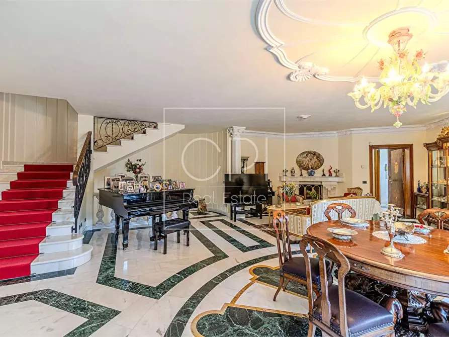 Immagine 18 di Villa in vendita  in Via Intra Premeno 60 a Verbania