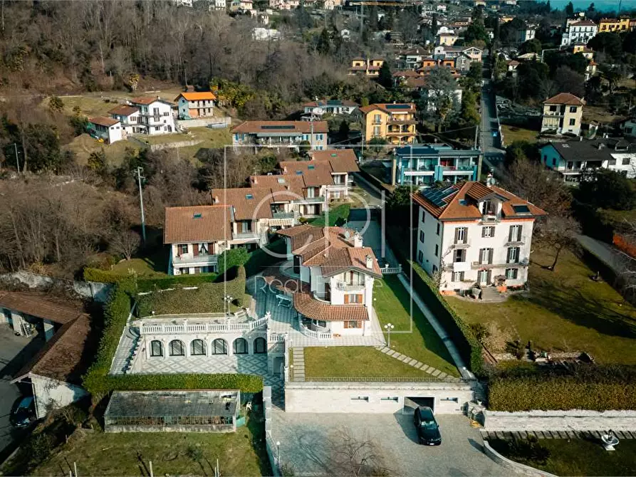 Immagine 25 di Villa in vendita  in Via Intra Premeno 60 a Verbania