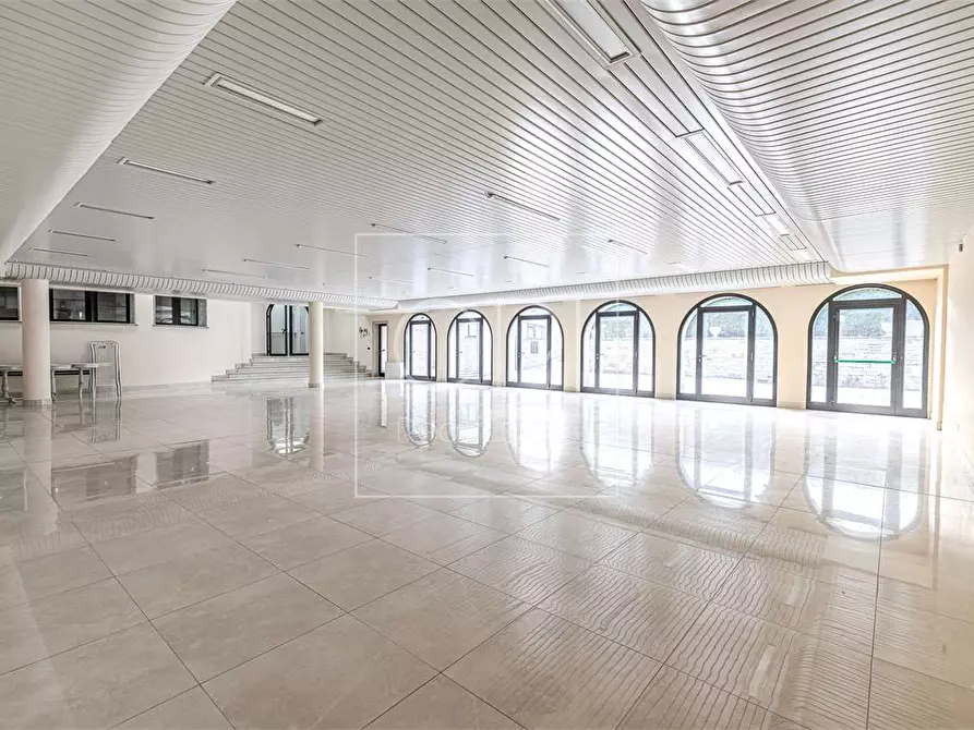 Immagine 32 di Villa in vendita  in Via Intra Premeno 60 a Verbania