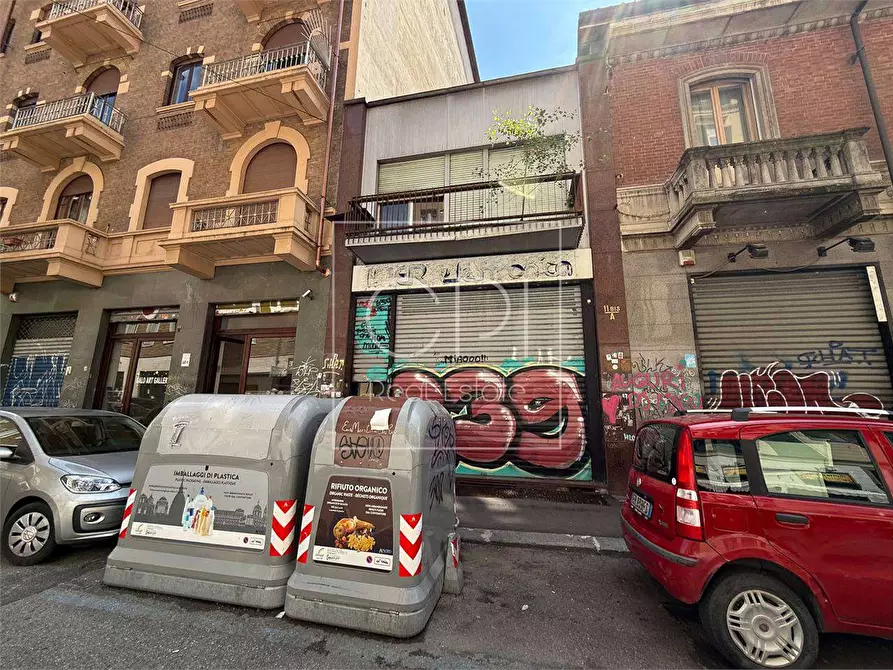 Immagine 24 di Negozio in affitto  in VIA SALUZZO 11 a Torino