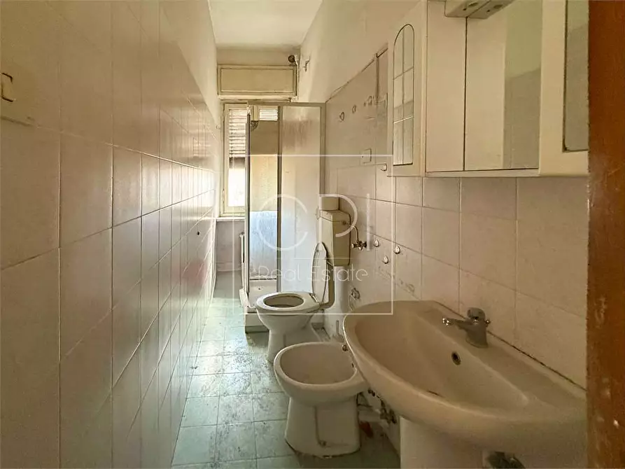 Immagine 20 di Negozio in affitto  in VIA SALUZZO 11 a Torino