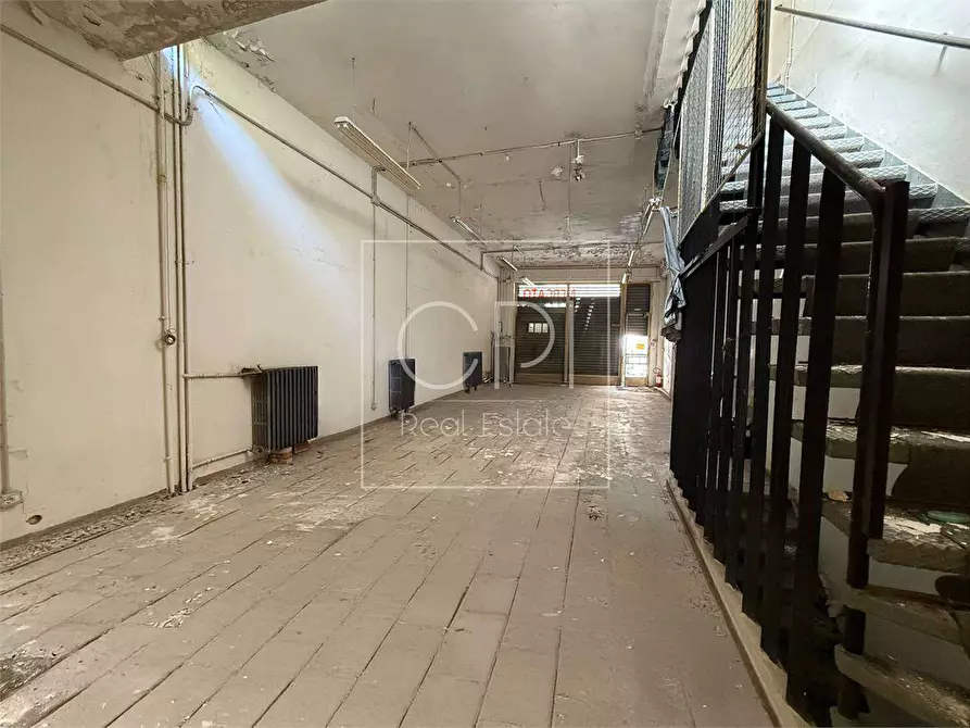 Immagine 3 di Negozio in affitto  in VIA SALUZZO 11 a Torino