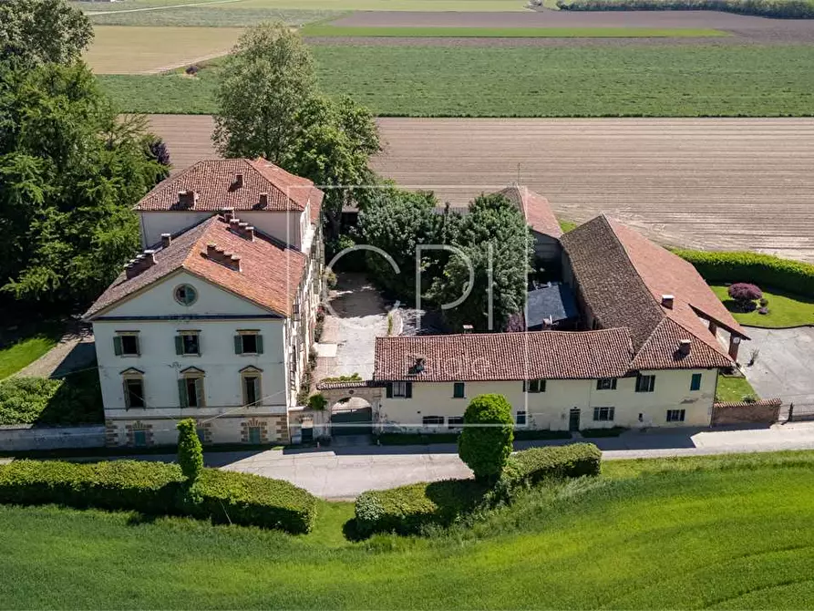 Immagine 14 di Villa in vendita  in Via Piovani 2 a Fossano