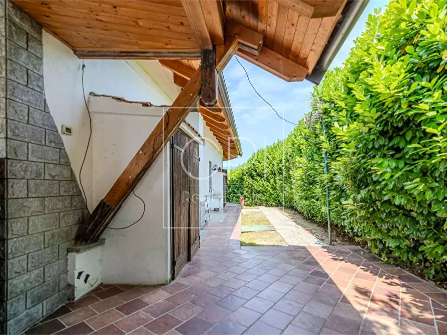 Immagine 4 di Villa in vendita  in via chieri pecetto 12 a Pino Torinese