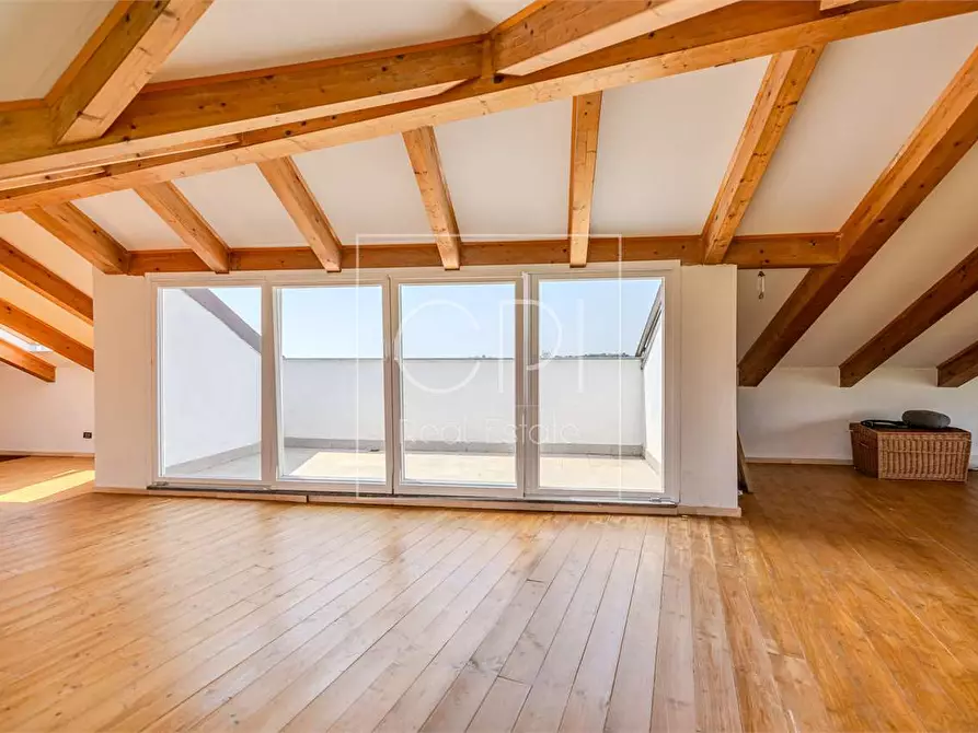 Immagine 17 di Villa in vendita  in via chieri pecetto 12 a Pino Torinese