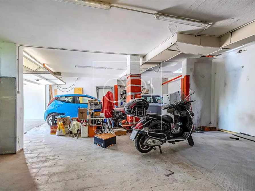 Immagine 22 di Villa in vendita  in via chieri pecetto 12 a Pino Torinese