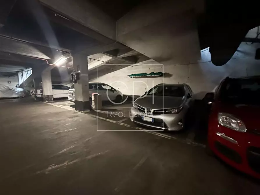 Immagine 4 di Posto auto in vendita  in Via Verazzano 14 a Torino