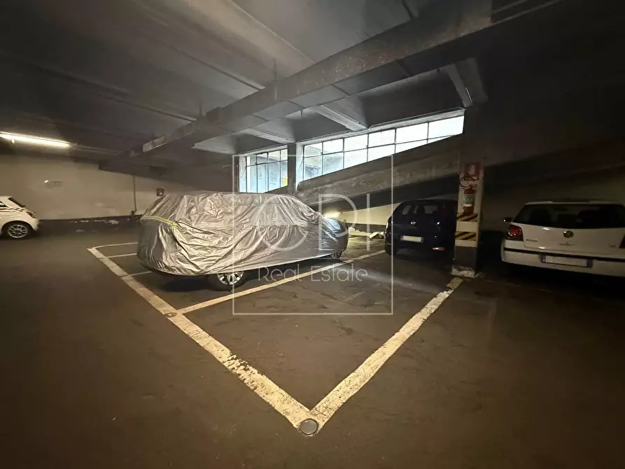 Immagine 3 di Posto auto in vendita  in Via Verazzano 14 a Torino
