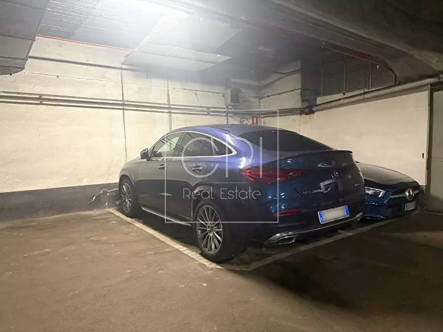 Immagine 3 di Posto auto in vendita  in Via Verazzano  14 a Torino