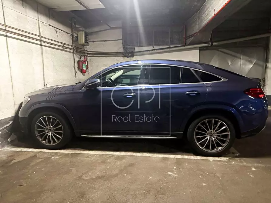 Immagine 4 di Posto auto in vendita  in Via Verazzano  14 a Torino