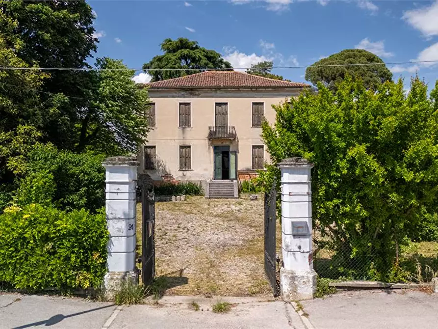 Immagine 41 di Villa in vendita  a Villafranca Padovana