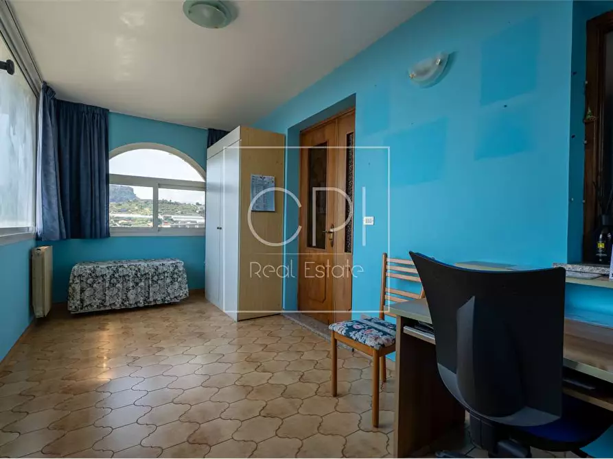 Immagine 7 di Casa bifamiliare in vendita  in STRADA SAPERGO 1 a Bordighera