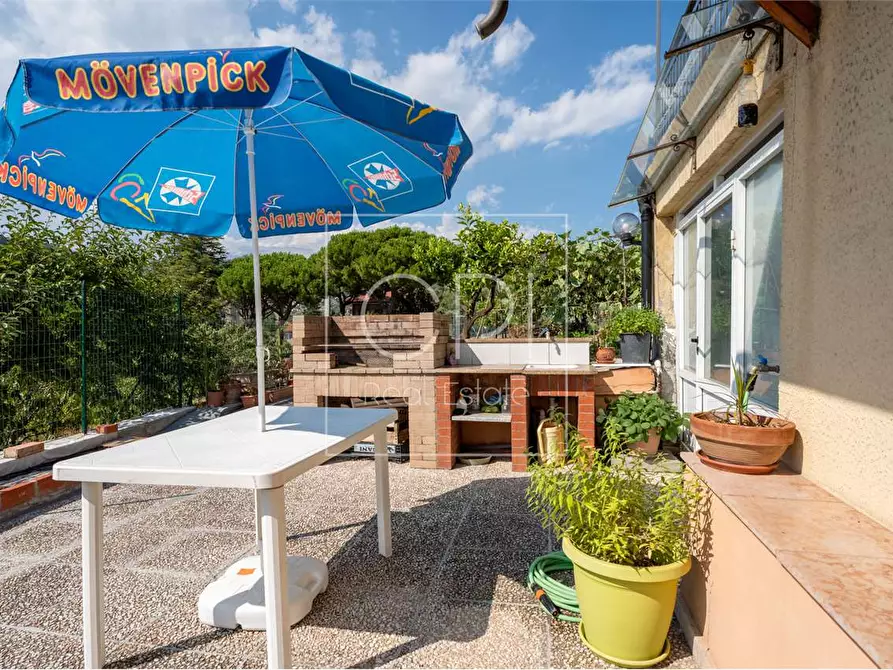 Immagine 22 di Casa bifamiliare in vendita  in STRADA SAPERGO 1 a Bordighera