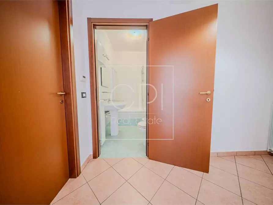 Immagine 6 di Appartamento in vendita  in corso galileo ferraris 157 a Chivasso