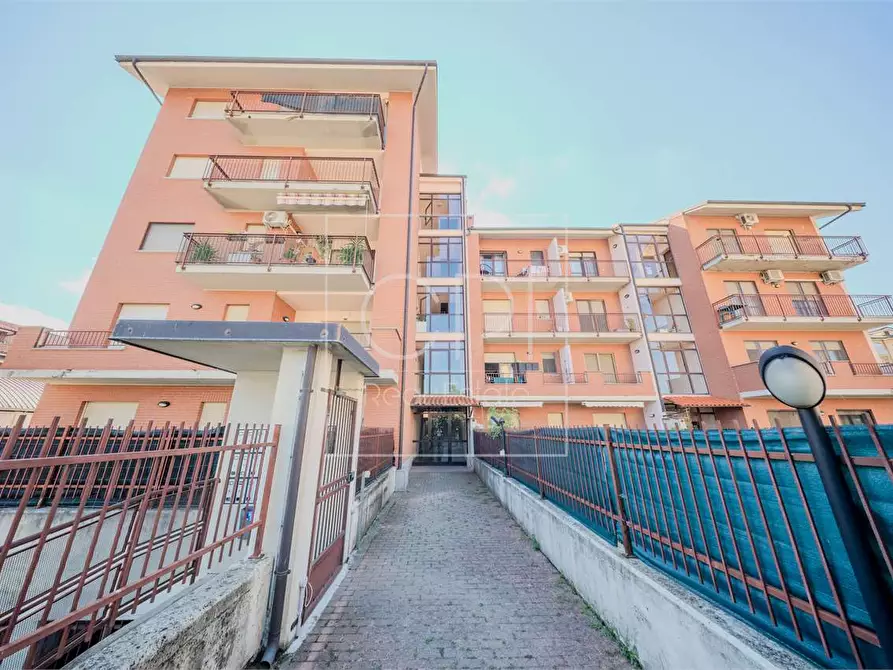 Immagine 1 di Appartamento in vendita  in corso galileo ferraris 157 a Chivasso