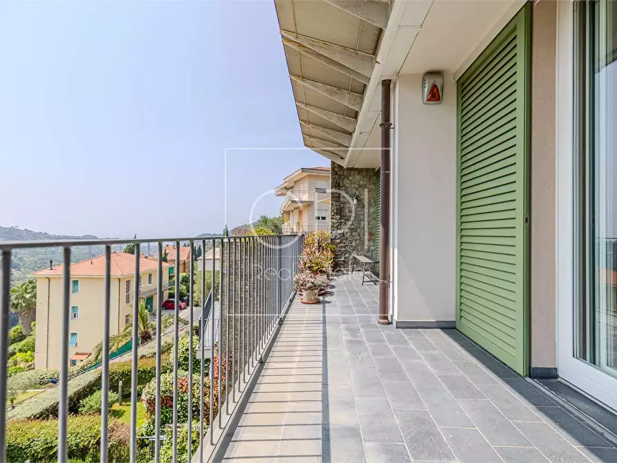 Immagine 37 di Appartamento in vendita  in Via Viale della Repubblica  2 a Vallebona