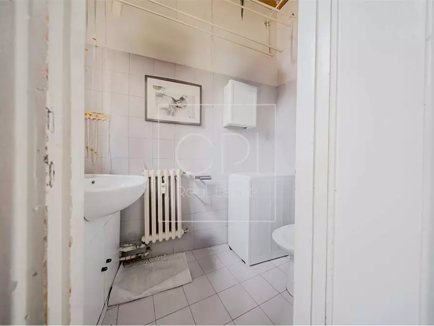 Immagine 26 di Negozio in vendita  in CORSO TRAIANO 54 a Torino