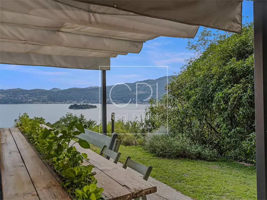 Immagine 6 di Villa in vendita  in Via Antonio Rossi 19/a a Verbania