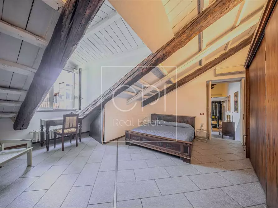 Immagine 39 di Appartamento in affitto  in Via Po  8 a Torino