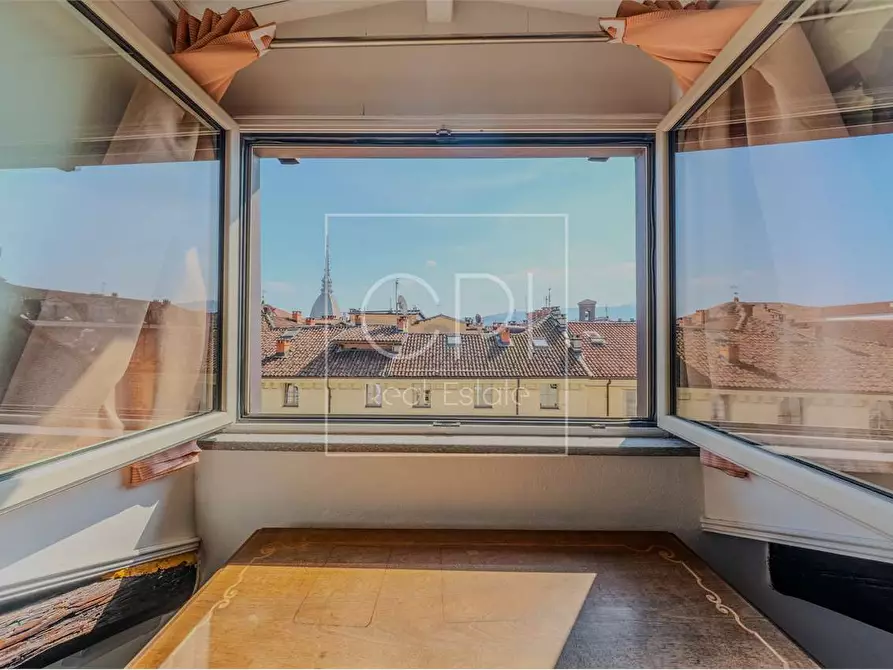 Immagine 3 di Appartamento in affitto  in Via Po  8 a Torino