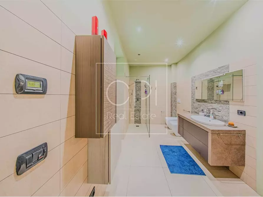 Immagine 19 di Villa in vendita  in cascina rocche 1 a Cellarengo