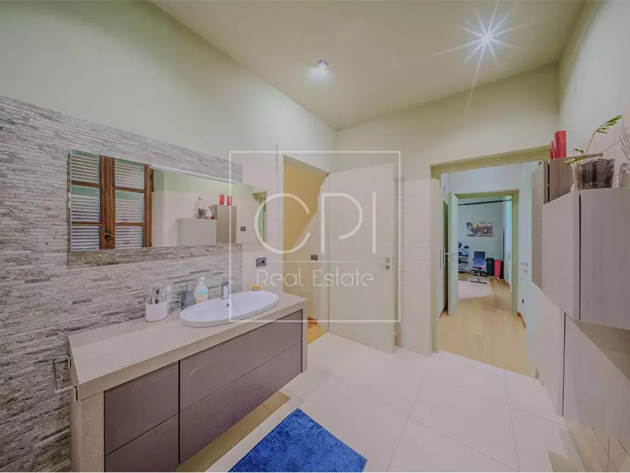 Immagine 22 di Villa in vendita  in cascina rocche 1 a Cellarengo