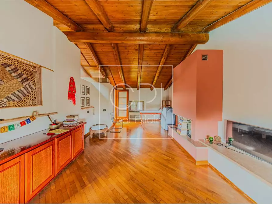 Immagine 37 di Villa in vendita  in cascina rocche 1 a Cellarengo