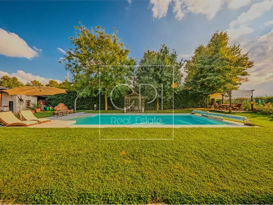 Immagine 3 di Villa in vendita  in cascina rocche 1 a Cellarengo