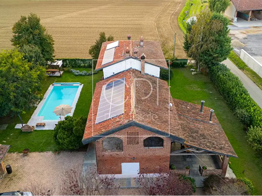 Immagine 49 di Villa in vendita  in cascina rocche 1 a Cellarengo