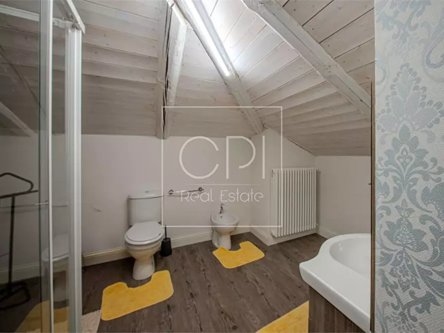 Immagine 31 di Villa in vendita  in Via Borgonuovo  8 a Valfenera