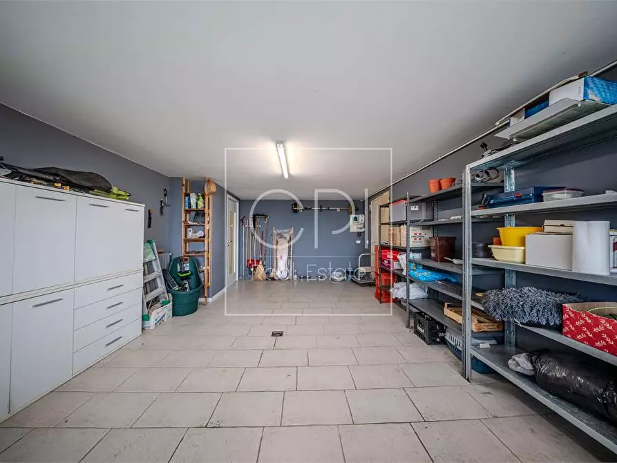 Immagine 39 di Villa in vendita  in Via Borgonuovo  8 a Valfenera