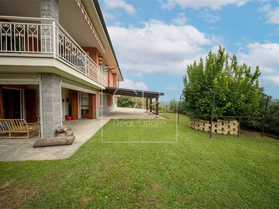 Immagine 43 di Villa in vendita  in Via Borgonuovo  8 a Valfenera