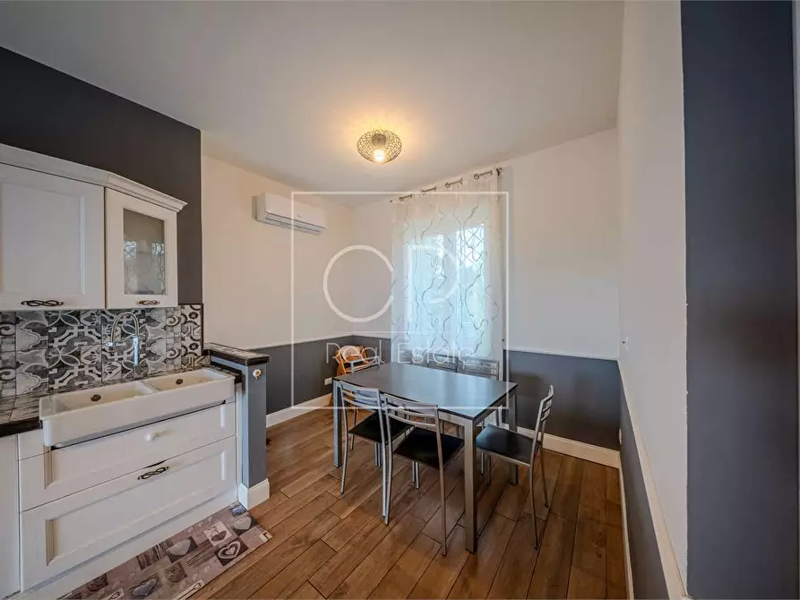 Immagine 17 di Villa in vendita  in Via Borgonuovo  8 a Valfenera