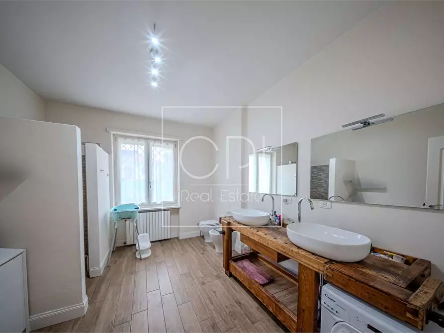 Immagine 28 di Villa in vendita  in Via Borgonuovo  8 a Valfenera