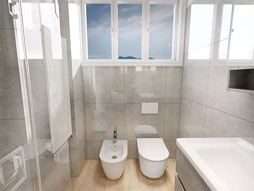 Immagine 4 di Appartamento in vendita  in Piazzale San Grabriele di Gorizia 175 bis a Torino