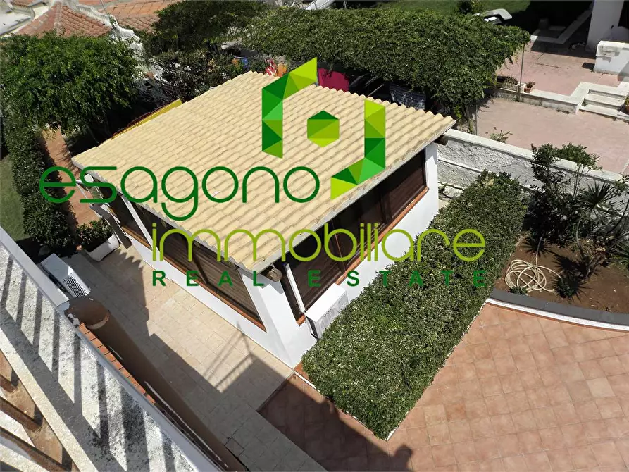 Immagine 6 di Villa in vendita  a Siracusa